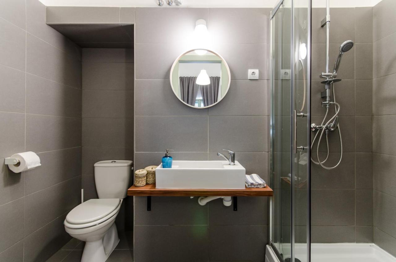 B63 2 Bedroom Apartment In Heart Of City Budapest Exterior photo
